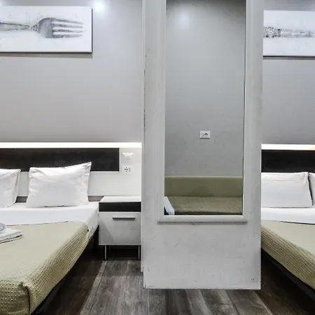 Magenta Casa Barberini Pensionat Rom